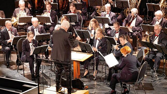 Die Stadtmusik unter Leitung von Johannes Brenke bei ihrem Gloria-Konzert im Januar 2023. Archivbilder: Michael Gottstein