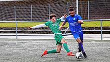 Bild : Die besten Bilder der Partie zwischen den B-Jugendteams des FC Radolfzell und der DJK Villingen