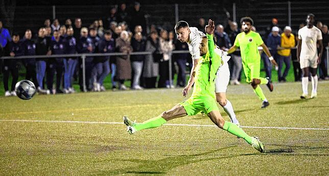Bild 4: Unsere große Bildergalerie vom Landesliga-Spitzenspiel zwischen dem ESV Südstern und dem TSV Singen