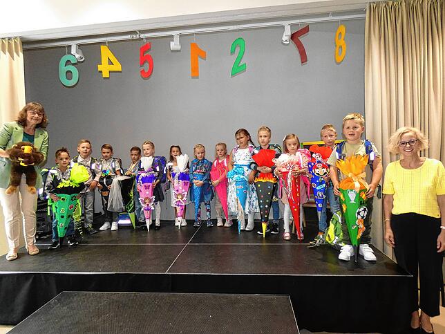 13 Kinder wurden in die Klasse 1 b an der Albbrucker Gemeinschaftsschule eingeschult. Klassenlehrerin ist Dorothea Stauch ...