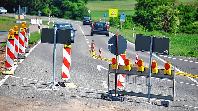 Für dieses Jahr stehen noch einige größere Sanierungsarbeiten an, die vor allem für Autofahrer Einschränkungen bedeuten. Dieses Bild ...