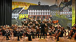 Auch im Herbst vergangenen Jahres begeisterte das Sinfonieorchester beim Konzert im Triberger Kurhaus. Am 2. November spielen die ...