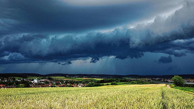 Bild : Wetterdienst warnt erneut vor Unwettern am Wochenende