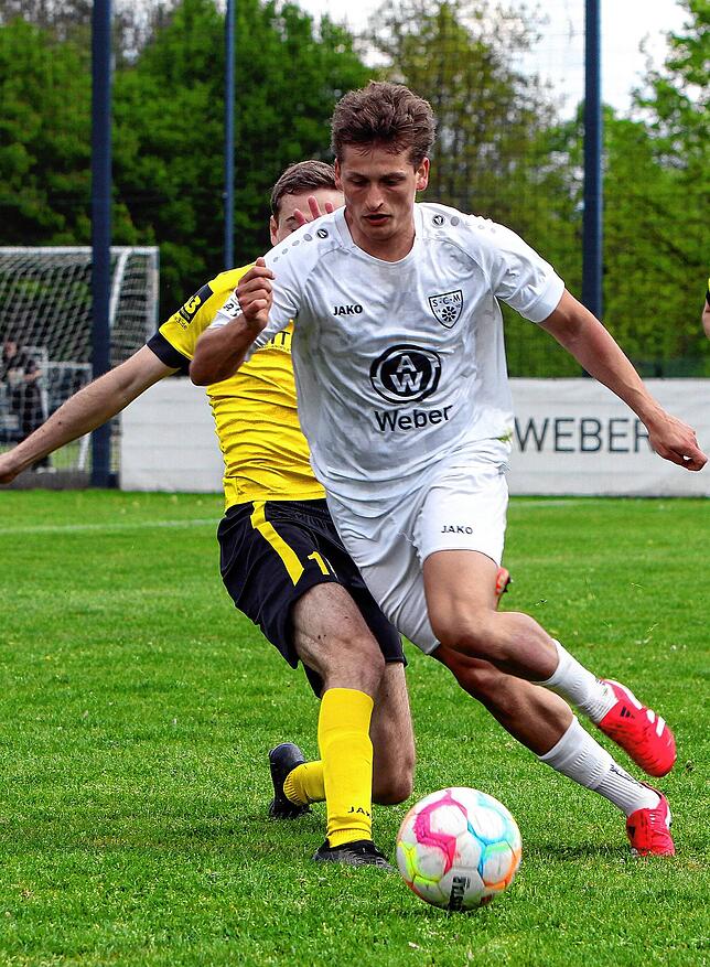 Bild 8: SV Denkingen gewinnt Spitzenspiel beim SC Markdorf. Wir waren mit der Kamera dabei!