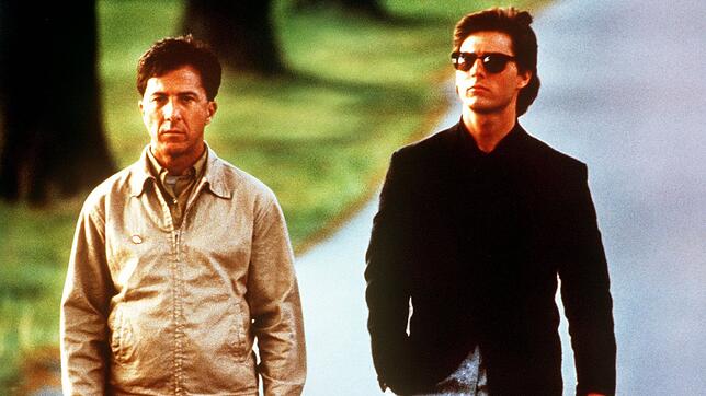 Dustin Hoffmann (links) spielt in „Rain Man“ einen hochbegabten Autisten. Der Film, in dem auch Tom Cruise (rechts) mitspielt, prägte ...