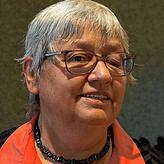 Dekanin Christiane Vogel