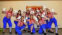 Mit einer tollen Showeinlage begeistert die Gruppe Ladykracher des TSV Stetten a.k.M beim Festakt zum 40-jährigen Bestehen des SV ...