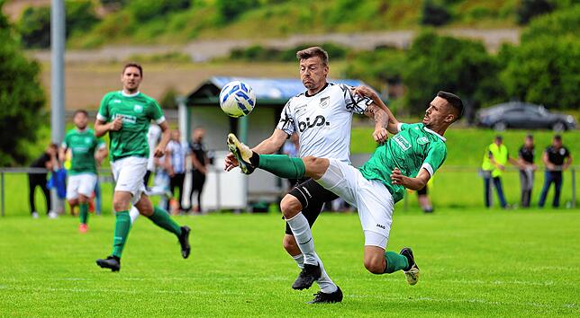 Bild 1: Unsere Bildergalerie vom Kreisliga-A-Spiel zwischen der SG Kirchen-Hausen und dem FC Bräunlingen