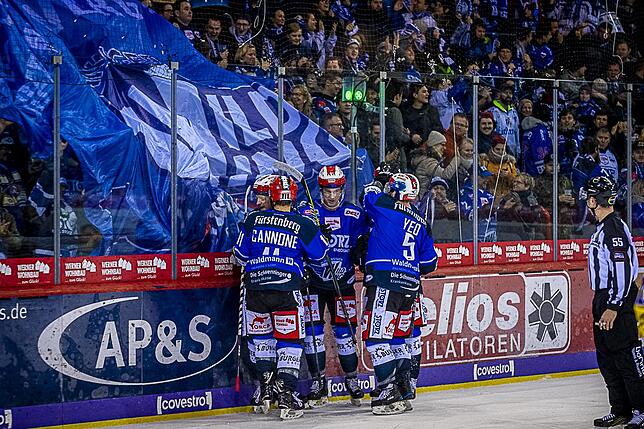 Bild 7: Bilder: Wild Wings vs. Krefeld Pinguine