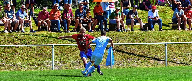Bild 11: SG Höchenschwand/Häusern steigt nach 4:0 gegen FC Erzingen II auf &ndash; und wir haben Bilder!
