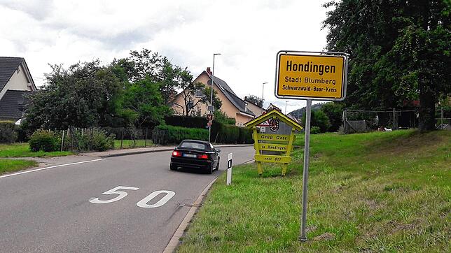 Bild : Trotz Zusatzverkehr: Behörden lehnen Tempo 30 in der Hondingen Ortsdurchfahrt ab