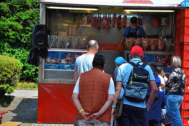 Bild 7: Bilder des Hamburger Fischmarkt in Todtmoos