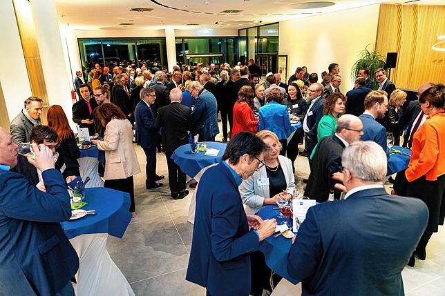 Bild 14: Impressionen vom feierlichen Festakt zur Eröffnung des IHK-Neubaus Haus der Wirtschaft