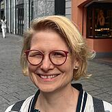 „Das sind Dinge, die man nicht braucht und nur zu Hause rumstehen“: Iris Grisstelde (47) hält nichts von den üblichen Souvenirs.