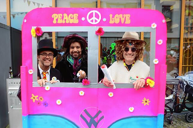 Bild 7: Fasnacht in Frickingen: So wurden die Hippies im Rathaus abgesetzt – Jetzt die besten Bilder sehen!