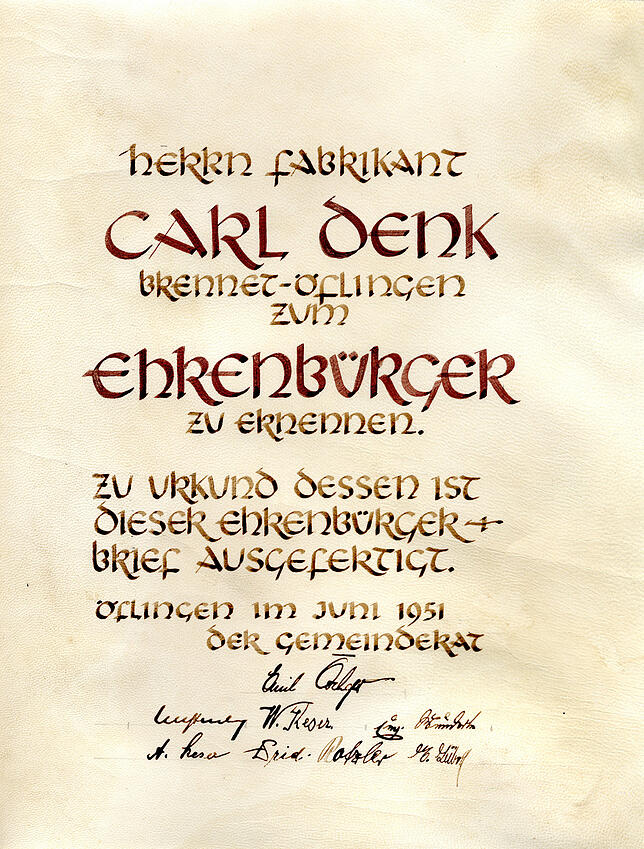 Die Urkunde zur 1951 verliehenen Ehrenbürgerschaft von Öflingen aus dem Brennet-Texilmuseum.