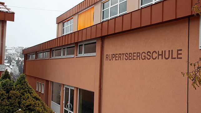 An der Rupertsbergschule gibt es einen neuen Corona-Fall.