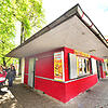 Wie geht es mit dem Kiosk an prominenter Stelle am Villinger Brigachufer weiter? Das ist noch offen. Bild: Jochen Hahne