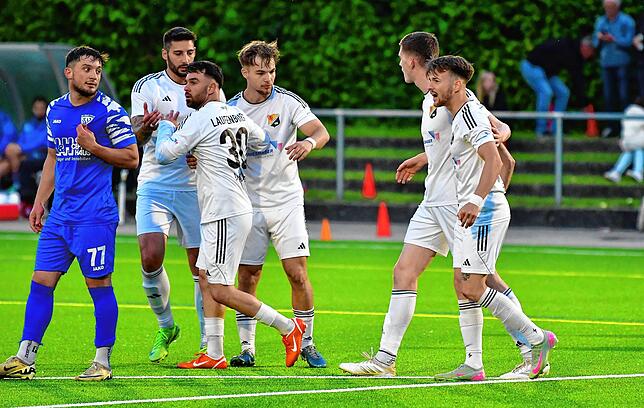 Bild 1: SV 08 Laufenburg spielt 4:4 beim SV Weil – wir haben Fotos!
