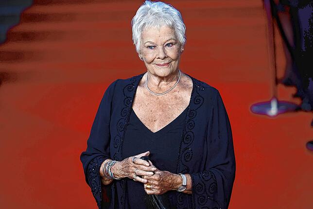 Die britische Schauspielerin Judi Dench bei der Bond-Premiere