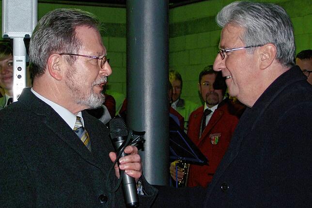 81,2 Prozent der Wähler votierten 2015 für eine vierte Amtszeit von Martin Benz. Zwei weitere Kandidaten waren angetreten. Hier ...