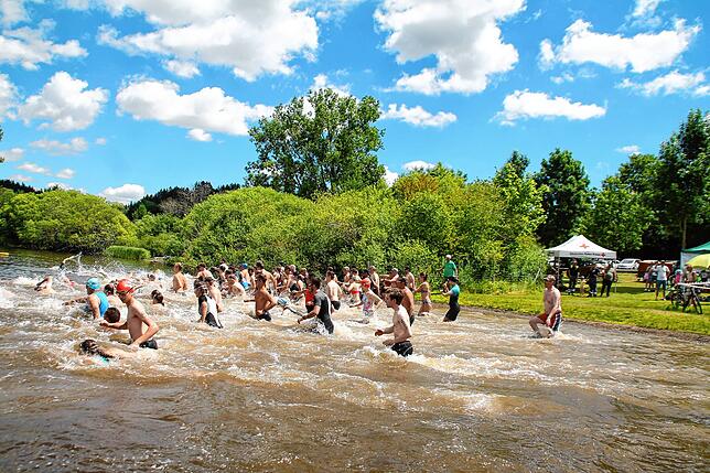 Bild 5: Die Helden zu Wasser und zu Land : Bilder vom Laien Man 2025