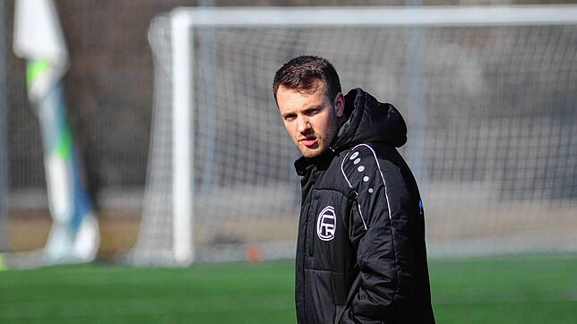 Steffen Kautzmann, Trainer des FC Radolfzell, hatte in Denzlingen wenig Grund zur Freude.