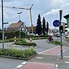 (Archivbild von 2023) Hier ereignete sich der seltsame Vorfall. Die Polizisten standen auf der Wollmatinger Straße (links) auf der ...