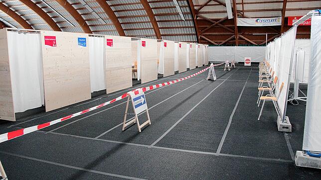 Das Impfzentrum für den Schwarzwald-Baar-Kreis ist startbereit. Bei den Anmeldungen hapert es allerdings.