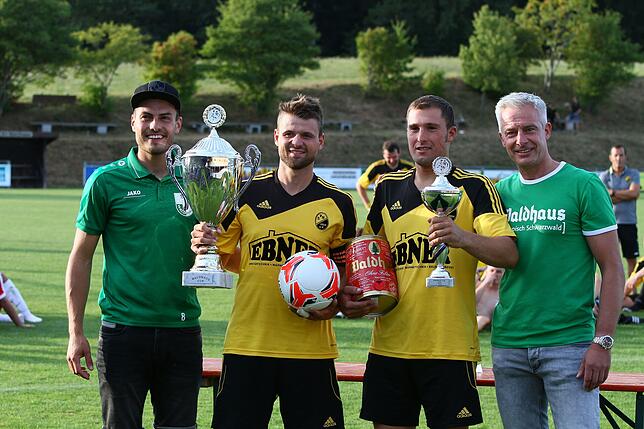 Bild 1: SV Nöggenschwiel gewinnt den Waldhaus-Cup &ndash; und wir haben Bilder!