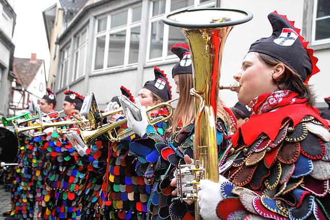 Bild 1: Narren an Bodensee, Hochrhein und Schwarzwald feiern Fasnacht 2023
