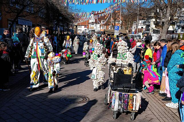 Bild 13: So schön war‘s am Samstag beim Umzug des Narrentreffens in Bad Dürrheim
