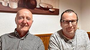 Der Vorstand des Loipenvereins Hotzenwald ist strikt gegen Windkraftanlagen. Unser Bild zeigt den Vorsitzenden Bernhard Kühnle (links) ...