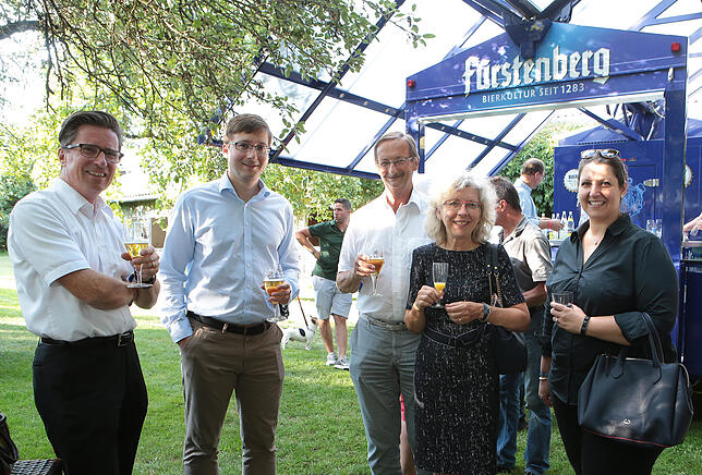 Bild 13: Großes Treffen beim Fest der Pferde: lauschige Atmosphäre im Frese-Garten