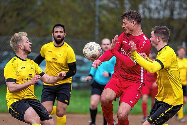 Bild 15: SpVgg. Wutöschingen gewinnt Ortsderby beim VfR Horheim-Schwerzen mit 3:0 &ndash; und wir haben Bilder!