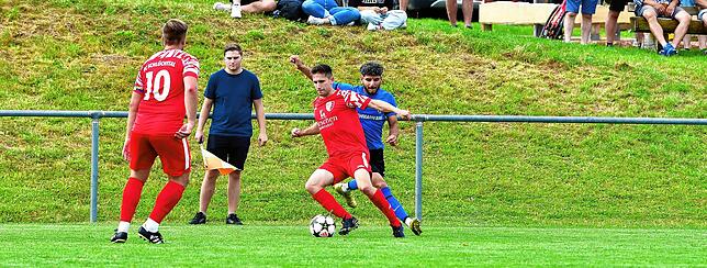 Bild 13: FC Schlüchttal gewinnt eigenes Turnier – wir haben Bilder!