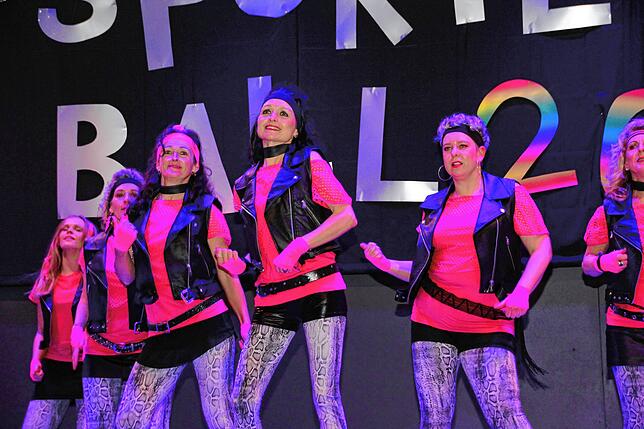 Bild 15: Die besten Bilder vom Sportlerball in Herdwangen