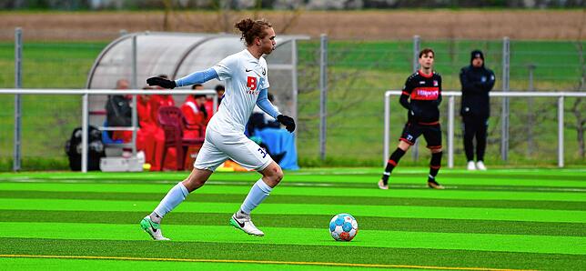 Bild 12: FC Erzingen siegt trotz Unterzahl mit 5:2 gegen den FC RW Weilheim &ndash; und wir haben die Bilder!