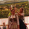 Die Krönung der Weinprinzessin, im Bild die aktuelle Weinprinzessin Ida Pousaz, der große Festumzug und das Handwerkervesper waren jedes ...