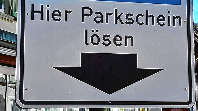 Die Parkscheinautomaten im Todtmooser Ortszentrum werden für 18 Monate stillgelegt. Das kostenfreie Parken ist dann mittels Parkscheibe ...