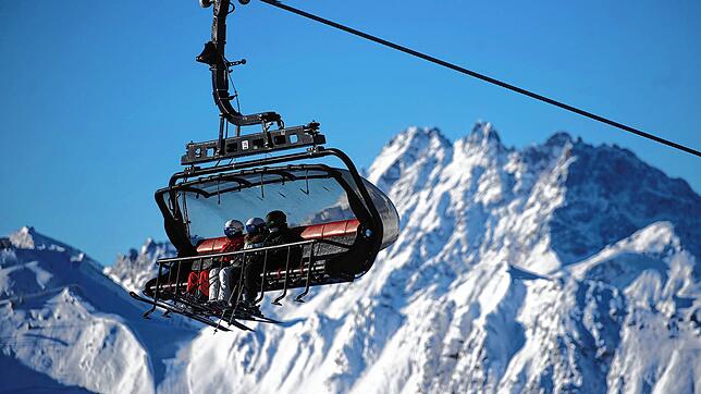 Skigebiete und Winterurlaubsorte werden in der kommenden Saison voraussichtlich die Folgen der hohen Inflation spüren.