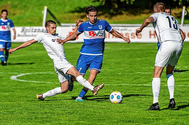 Bild 10: FC Erzingen bezwingt den FC Schönau mit 3:0 &ndash; und wir haben Bilder!
