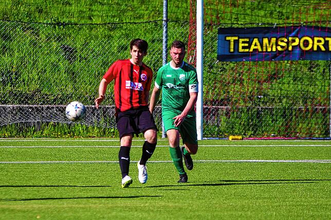 Bild 7: FC 08 Bad Säckingen besiegt den SV Rheintal mit 5:3 – und wir haben Fotos!