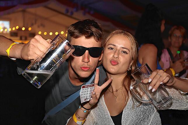 Bild 11: Die schönsten Bilder des Aach-Linzer Weinfest