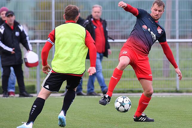 Bild 3: FC Schönau siegt 4:1 beim FC Wallbach &ndash; und wir haben Bilder!