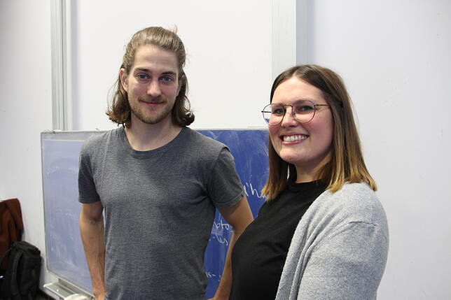 Daniel Gugel und Sarah Neumeyer haben eine Aufgabe: den Schülern MINT-Berufe näherzubringen.