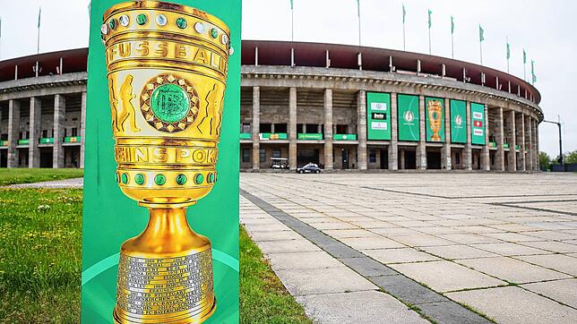 Der DFB-Pokal. Am Sonntag wurde das Halbfinale ausgelost. Freiburg muss gegen Leipzig ran, Stuttgart gegen Frankfurt.