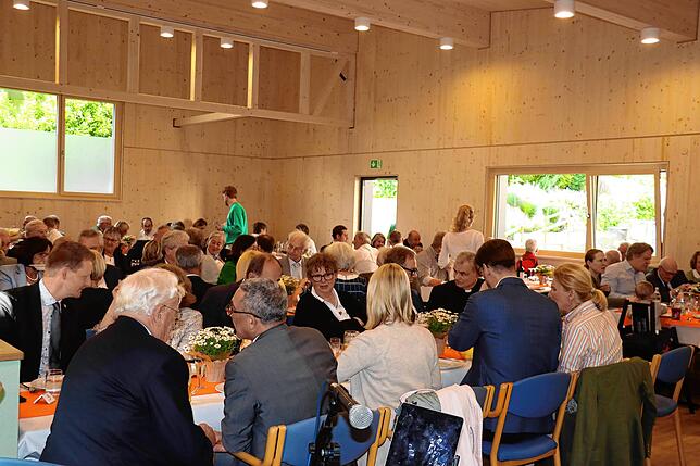 Bild 14: Bilder vom Festakt zur Eröffnung des Dorfgemeinschaftshauses in Radolfzell-Möggingen