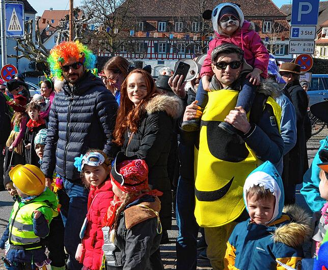 Bild 34: Alle Bilder vom farbenfrohen Narrensprung 2025