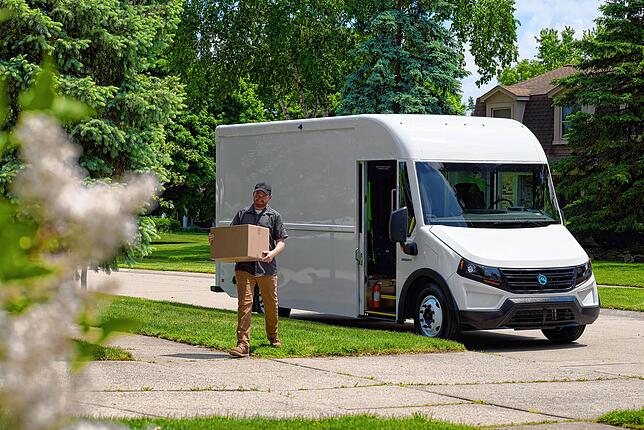 Shyft aus den USA stellt etwa Aufbauten für Paketfahrzeuge her.